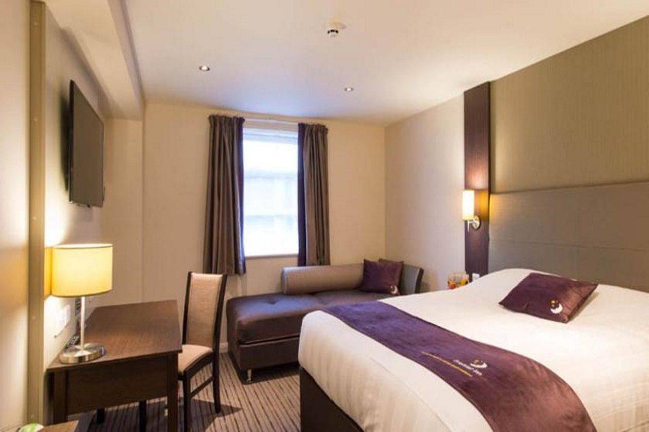 Premier Inn Nottingham City Centre Екстериор снимка