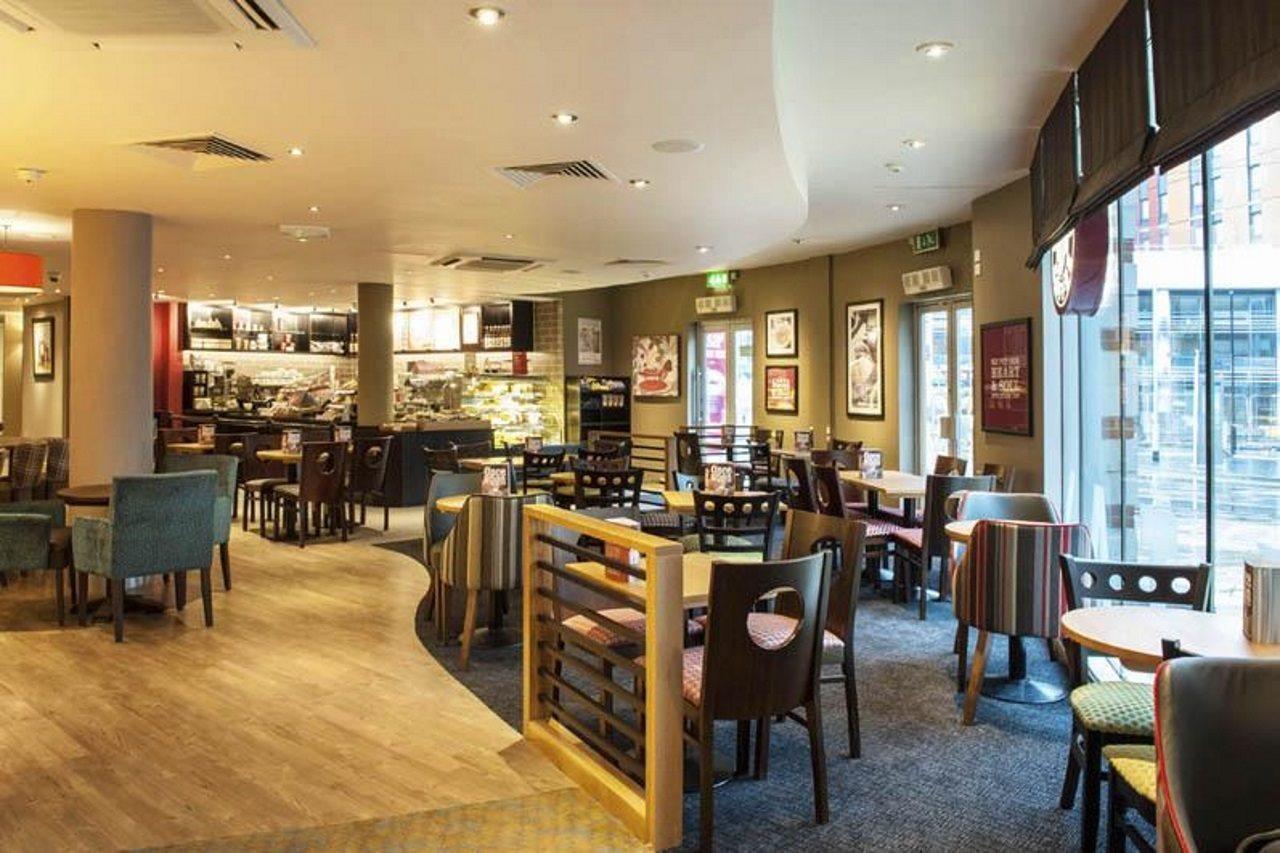 Premier Inn Nottingham City Centre Екстериор снимка